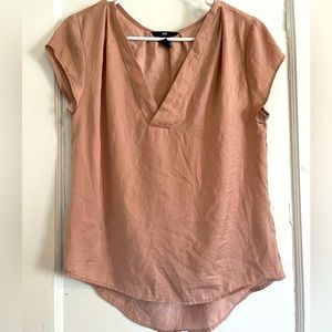 H&M dusty rose satin blouse S